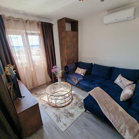 Booking Beautifull Studio Apartment Bell With Balcony And Sea View In Zadar Exteriér fotografie