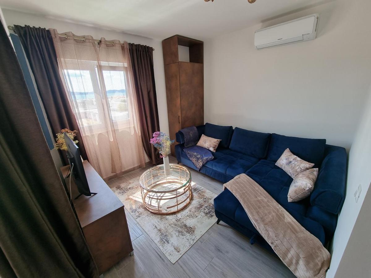 Booking Beautifull Studio Apartment Bell With Balcony And Sea View In Zadar Exteriér fotografie