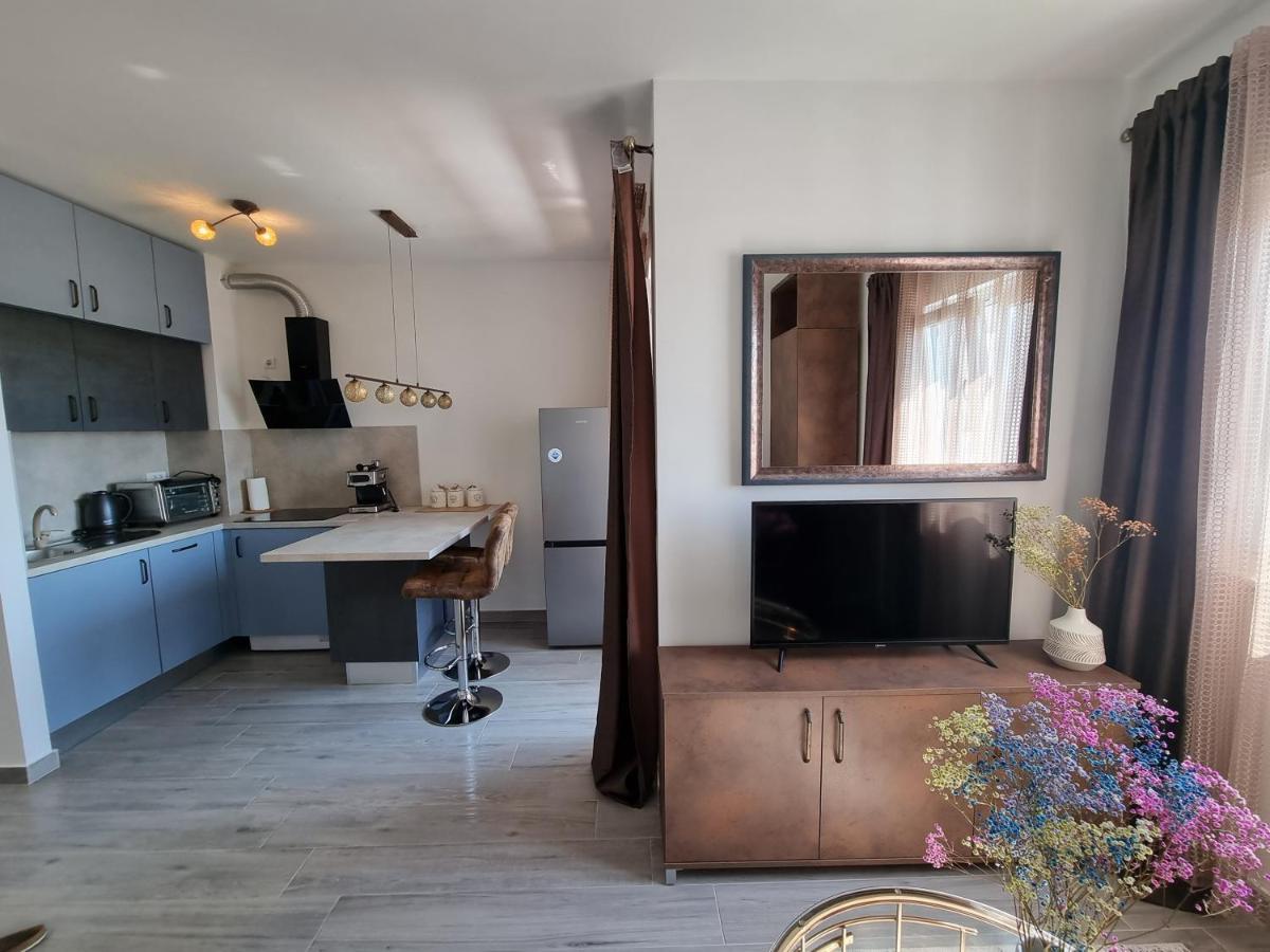 Booking Beautifull Studio Apartment Bell With Balcony And Sea View In Zadar Exteriér fotografie